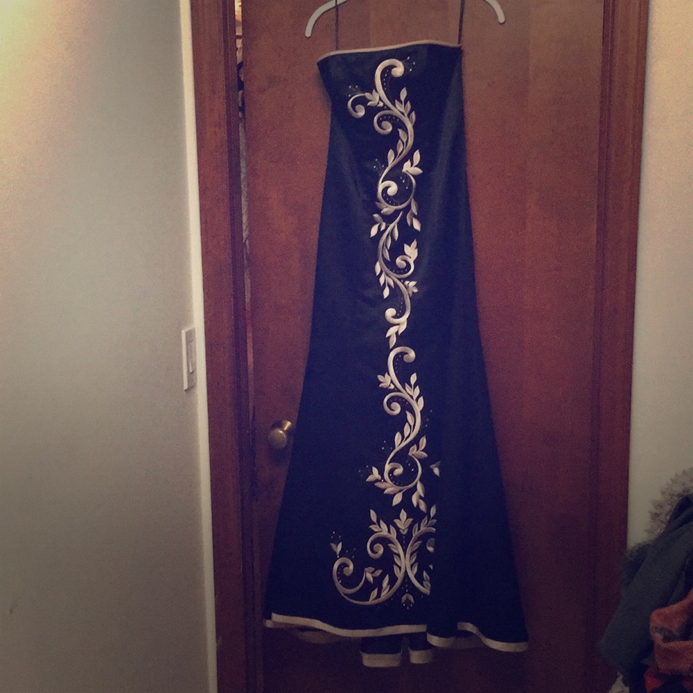 Strapless Prom Dress (Size 8)